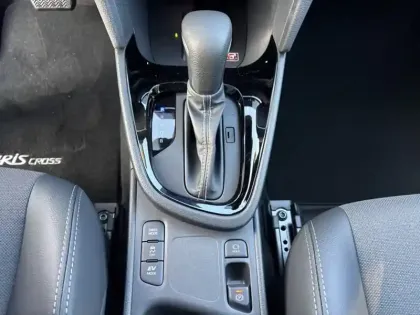 Photo 18 Toyota Yaris Hybride 1.5 HYBRID 130H TRAIL AUTO 2WD T