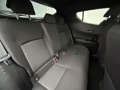 Photo 14 Toyota C-HR 1.8 Hybride 122 Edition