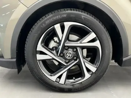 Photo 23 Toyota C-HR 1.8 Hybride 122 Edition