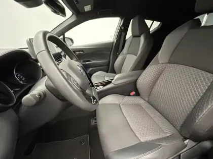 Photo 9 Toyota C-HR 1.8 Hybride 122 Edition