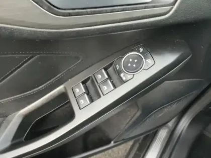 Photo 5 Ford Focus 1.0 EcoBoost 125ch Titanium