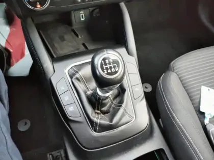 Photo 7 Ford Focus 1.0 EcoBoost 125ch Titanium