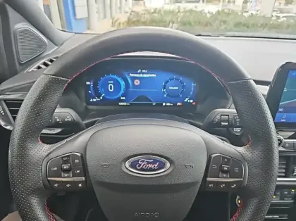 Photo 6 Ford Puma 1.0 Flexifuel 125ch S&S mHEV ST-Line