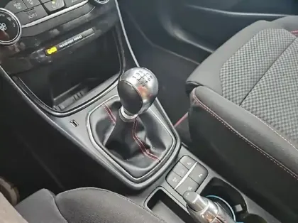 Photo 7 Ford Puma 1.0 Flexifuel 125ch S&S mHEV ST-Line