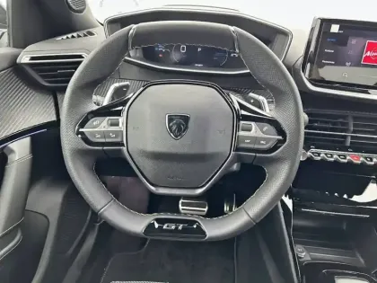 Photo 8 Peugeot 2008  Hybrid 145 e-DCS6