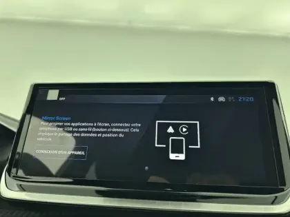 Photo 30 Peugeot 2008  Hybrid 145 e-DCS6