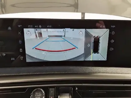 Photo 38 Peugeot 3008  Hybrid 145 e-DCS6