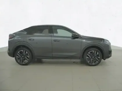 Photo 45 Peugeot 3008  Hybrid 145 e-DCS6