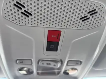 Photo 5 Peugeot 208  Hybrid 110 e-DCS6