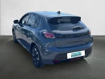 Photo 19 Peugeot 208  Hybrid 110 e-DCS6