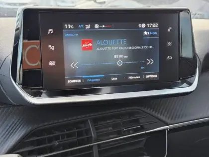 Photo 14 Peugeot 2008  PureTech 100 S&S BVM6