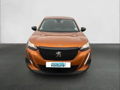 Photo 48 Peugeot 2008  PureTech 100 S&S BVM6