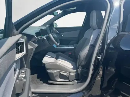 Photo 8 Opel Grandland  1.2 Turbo Hybrid 136 ch e-DCT6