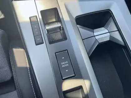 Photo 10 Opel Grandland  1.2 Turbo Hybrid 136 ch e-DCT6