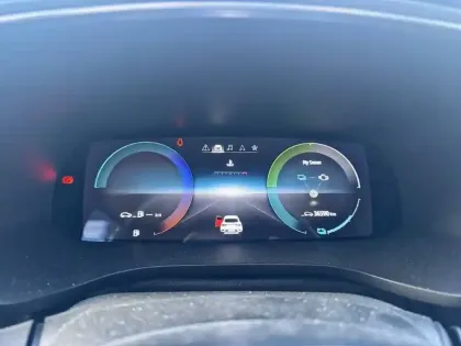 Photo 9 Renault Arkana  E-Tech hybride 145 - 22