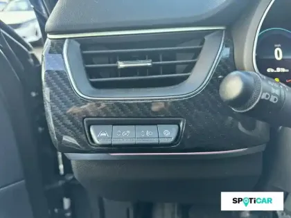 Photo 52 Renault Arkana  E-Tech hybride 145 - 22