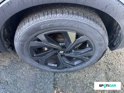 Photo 44 Renault Arkana  E-Tech hybride 145 - 22