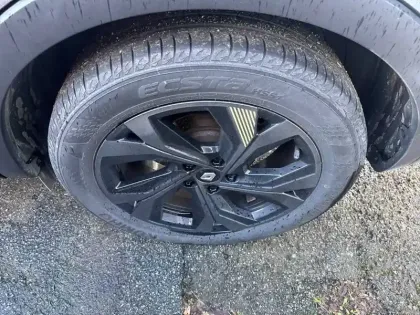 Photo 12 Renault Arkana  E-Tech hybride 145 - 22