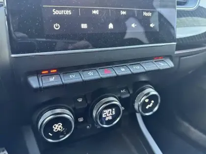 Photo 26 Renault Arkana  E-Tech hybride 145 - 22