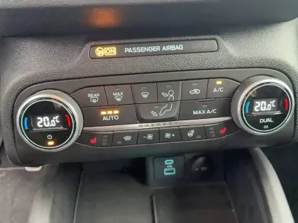 Photo 30 Ford Focus  1.0 Flexifuel 125 S&S mHEV