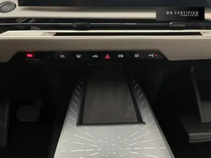 Photo 36 DS DS 8 N°8 230 ch FWD Standard Range