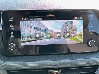 Photo 31 Skoda Fabia  1.0 TSI 116 ch EVO 2 DSG7