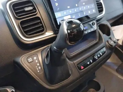 Photo 13 Citroën Jumper  FOURGON TOLE 35 L3H2 140 S&S BVA8