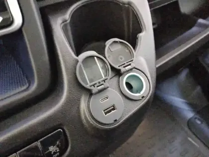 Photo 25 Citroën Jumper  FOURGON TOLE 35 L3H2 140 S&S BVA8