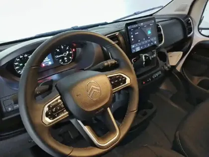 Photo 7 Citroën Jumper  FOURGON TOLE 35 L3H2 140 S&S BVA8