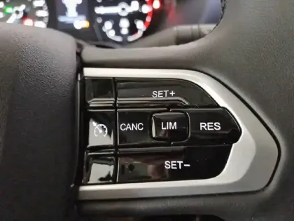 Photo 28 Citroën Jumper  FOURGON TOLE 35 L3H2 140 S&S BVA8