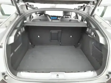 Photo 5 Peugeot 408  Hybrid 145 e-DCS6