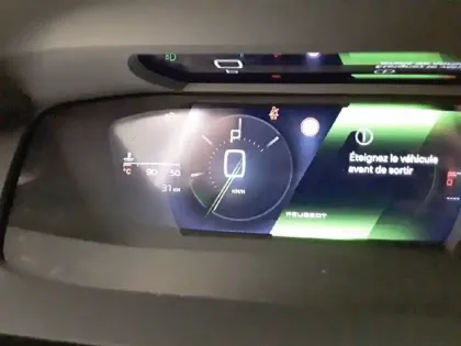 Photo 53 Peugeot 408  Hybrid 145 e-DCS6