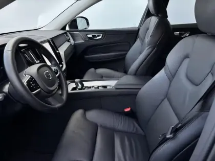 Photo 7 Volvo Xc60  T6 AWD Hybride rechargeable 253 ch+145 ch Geartronic 8