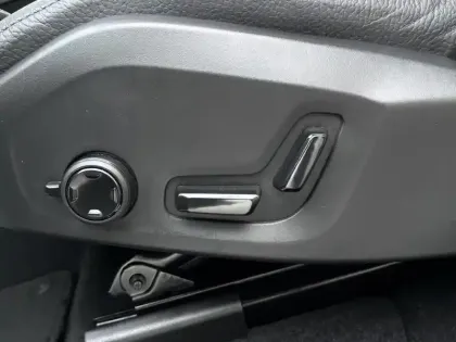 Photo 15 Volvo Xc60  T6 AWD Hybride rechargeable 253 ch+145 ch Geartronic 8