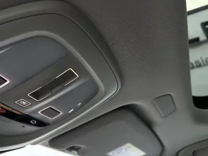 Photo 19 Volvo Xc60  T6 AWD Hybride rechargeable 253 ch+145 ch Geartronic 8