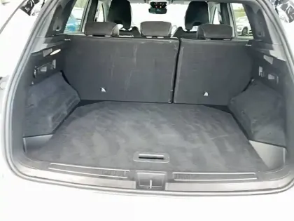 Photo 17 Renault Austral  E-Tech full hybrid 200 GSR2