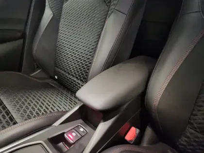 Photo 5 Renault Clio  E-Tech full hybrid 160 ch