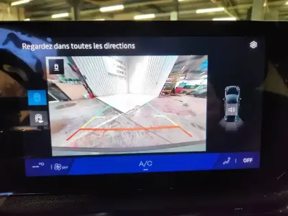 Photo 13 Renault Clio  E-Tech full hybrid 160 ch