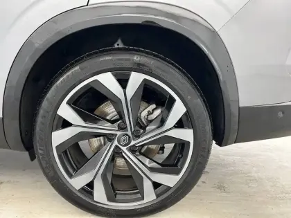 Photo 28 Renault Espace  E-Tech full hybrid 200 GSR2