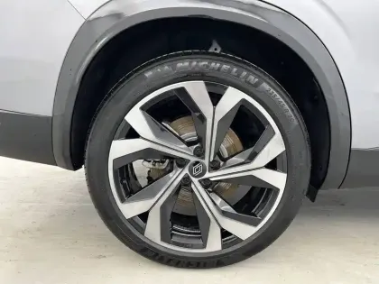 Photo 27 Renault Espace  E-Tech full hybrid 200 GSR2