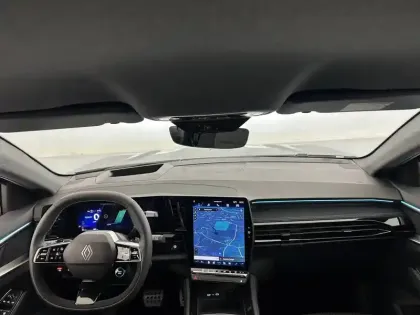 Photo 37 Renault Espace  E-Tech full hybrid 200 GSR2