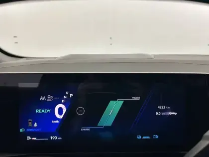 Photo 25 Renault Espace  E-Tech full hybrid 200 GSR2