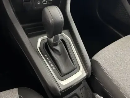 Photo 21 Renault Clio  E-Tech full hybrid 145 ch GSR2