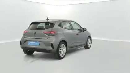 Photo 71 Renault Clio  E-Tech full hybrid 145 ch GSR2