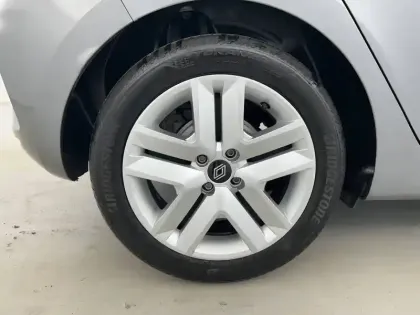 Photo 59 Renault Clio Gén. V (BJA) Ph2 Evolution 5