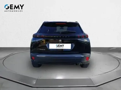 Photo 27 Peugeot 2008  PureTech 100 S&S BVM6
