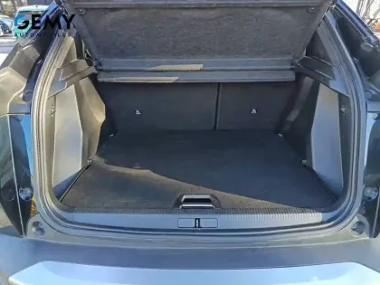 Photo 5 Peugeot 2008  PureTech 100 S&S BVM6