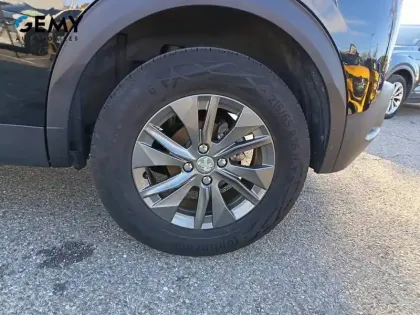 Photo 10 Peugeot 2008  PureTech 100 S&S BVM6