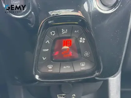 Photo 15 Peugeot 108  VTi 72ch S&S BVM5