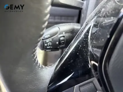 Photo 12 Peugeot 2008  PureTech 130 S&S BVM6